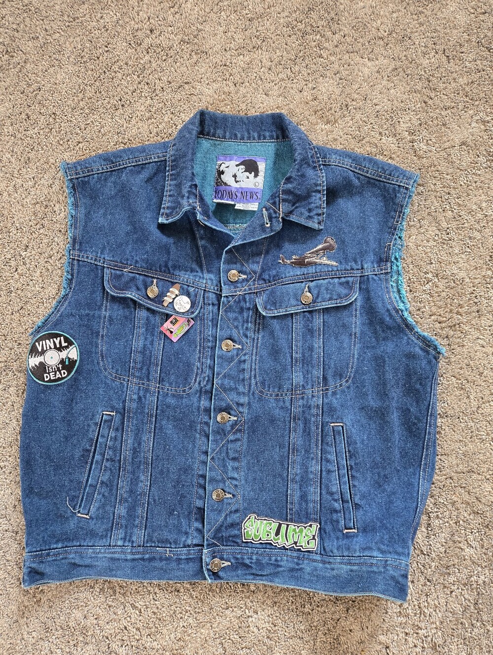 Vintage Todays News Denim Raw edge Vest Men's Large 80s Trucker Record patch